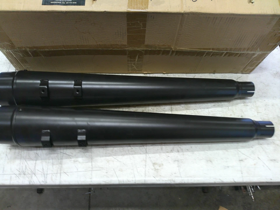 2000 - 2006 年哈雷戴维森公路王美国经典电机性能排气 — 第 4/4 张图片