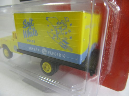 1:87 Classic Metal Works 1960 Ford LKW General Electric Light Fertigmodell - Bild 4 von 4