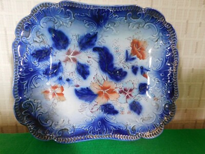 Eine schöne glasierte Schale im Stil der 1940/50er Jahre Blumenmuster