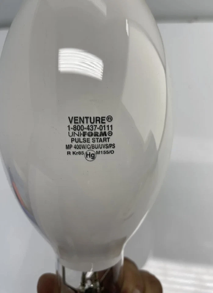 Box 6 Pic REPLACEMENT BULB FOR VENTURE LIGHTING 45541 400W 135V - Image 4 of 4