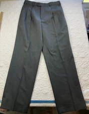 IZOD Pants Mens 32x32 Dress Suit Pleated Cuffed Trousers Dark Grey