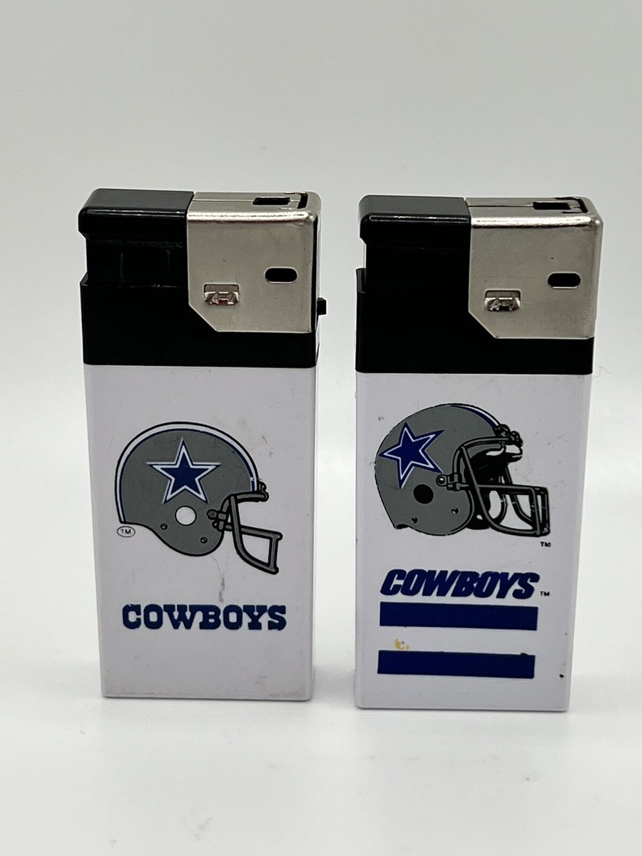 dallas cowboys cigarette lighter Zippo dallas Cowboys Football Themed Engraved Brass Armor and comes with a bottom stamp indicating the year of manufacture Dallas Cowboys NFL Brand Vintage
