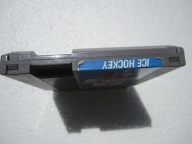 Aut&eacute;ntico hockey sobre hielo (Nintendo Entertainment System 1988)