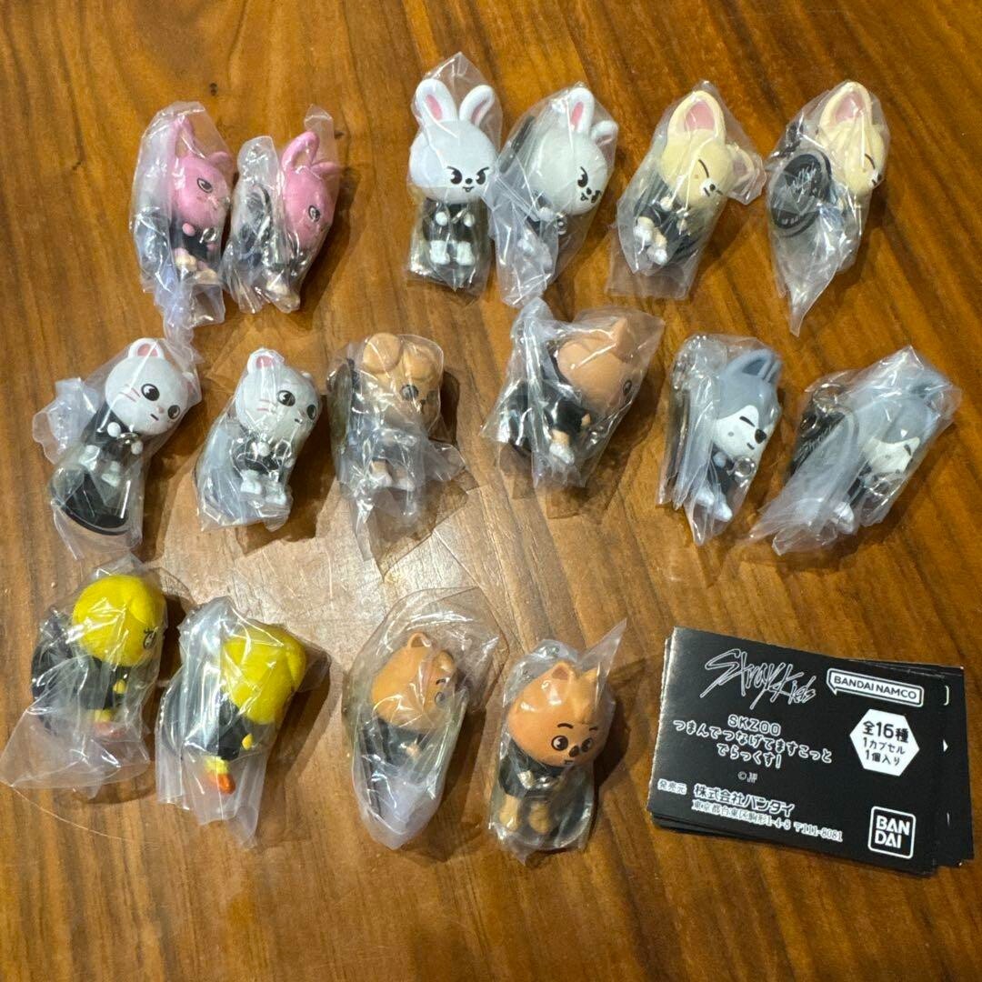 Stray kids SkzooPinch And Connect Mascot Gashapon Capsule Toy 16