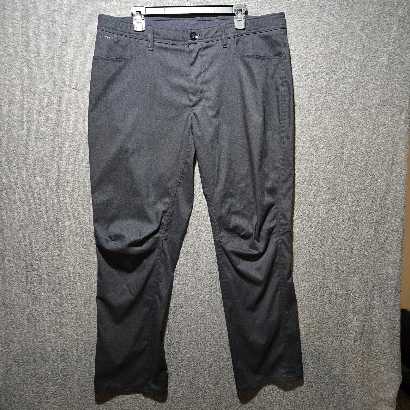 Under Armour Storm Enduro Ripstop Cargo Pants Men 38x32 Black Tactical 1316928