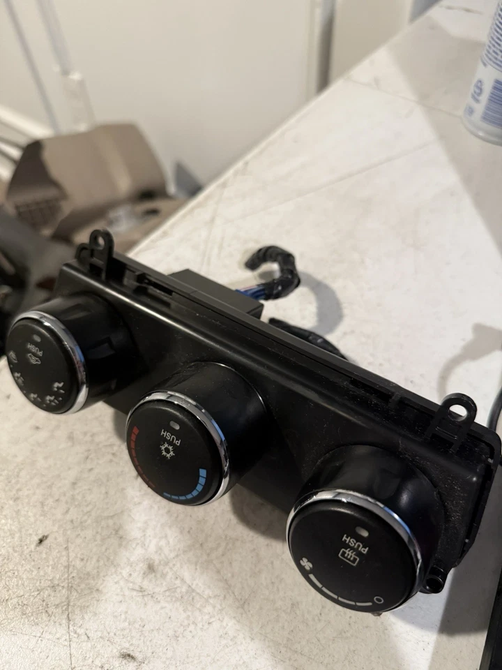 Dodge Avenger Chrysler Sebring 2007-2010 calefacción aire acondicionado control de clima P55111949AC Foto 4 de 4