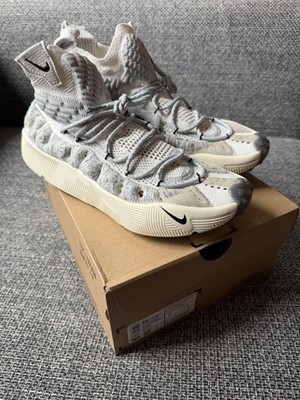 Nike ISPA Sense Flyknit size 44, US 10