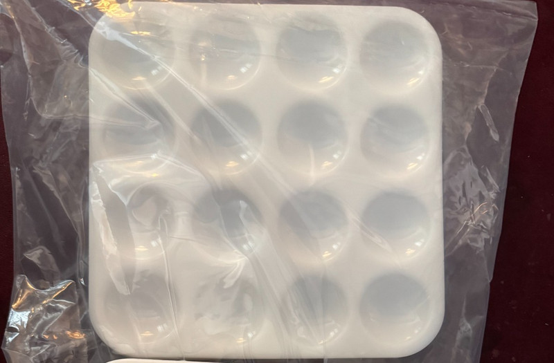 Domed Cabochon Pendant Silicone Mold being sold by Homesteadresinwithbj