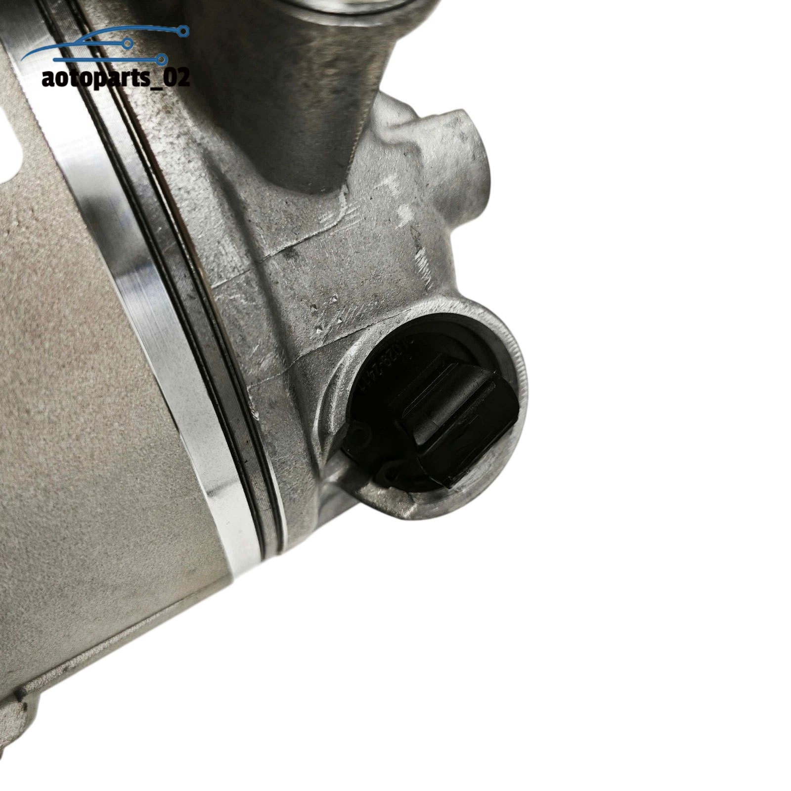 Maserati Levante 2017-2018 Compressor with bracket P/N 333332