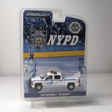 Greenlight 1/64 2015 Chevrolet Silverado NYPD Police #30093 NEW YORK POLICE