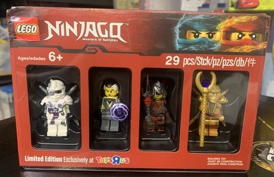 LEGO Ninjago ToysRUs 5004938 Bricktober Set 2017 Limited Edition RARE - Sealed