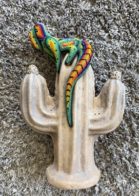 Mexican Huichol Style Beaded Lizard Gecko on Saguaro Cactus Sculpture Vase 10 