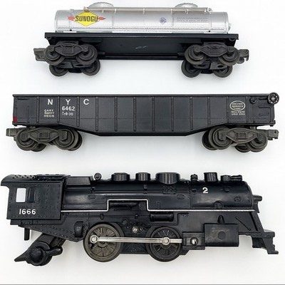 Louis Marx 1666 Engine, 6462 NYC Gondola 6465 Sunoco Double Dome Tanker Lot