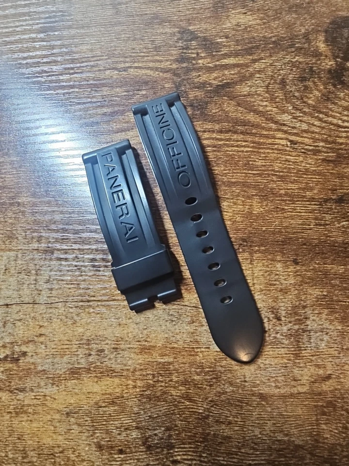 Reloj Panerai XXL 26/22mm "CRACKED" Negro OEM Caoutchouc Correa de Buceo de Goma Foto 3 de 4