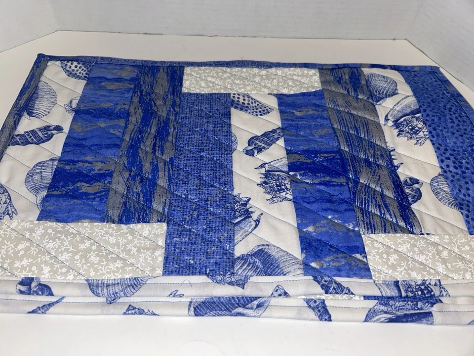 Beach Theme Placemats 4 White Blue SilverQuilted NEW Handmade Patchwork Shells - Image 4 of 4
