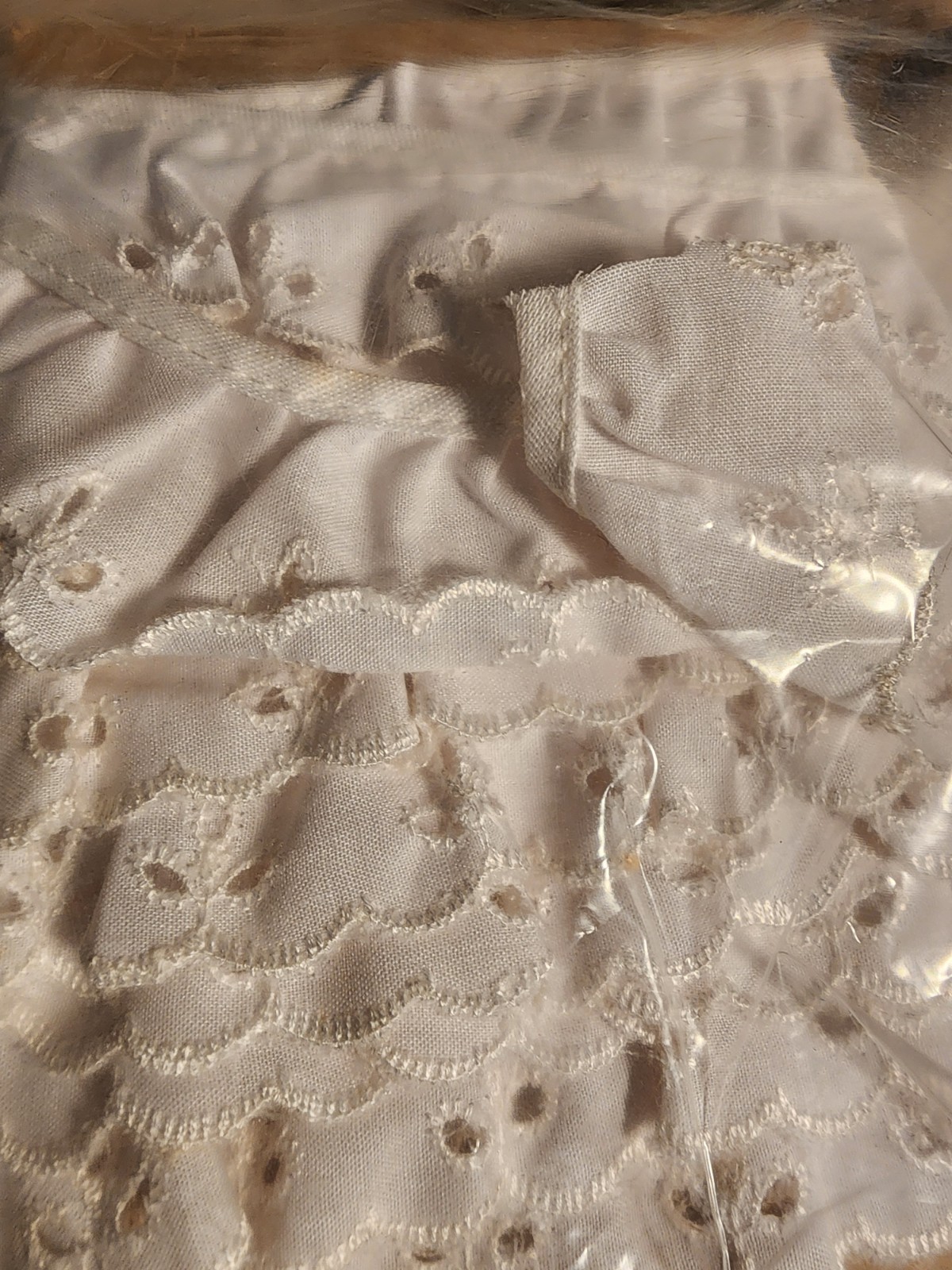 Lge Lot of Swiss Cotton Lace Crafts Sew Various Lgth /Wdt White Ivory Peach Blue