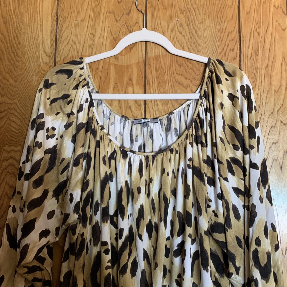 Blusa Anne Klein feminina de seda plus size 1X multicolorida estampa animal - Imagem 2 de 4