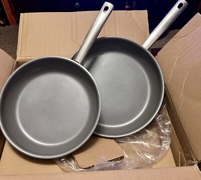 Amazon Basics Full induction Stainless Steel Ceramic Non-Stick 2pc Frypan Set