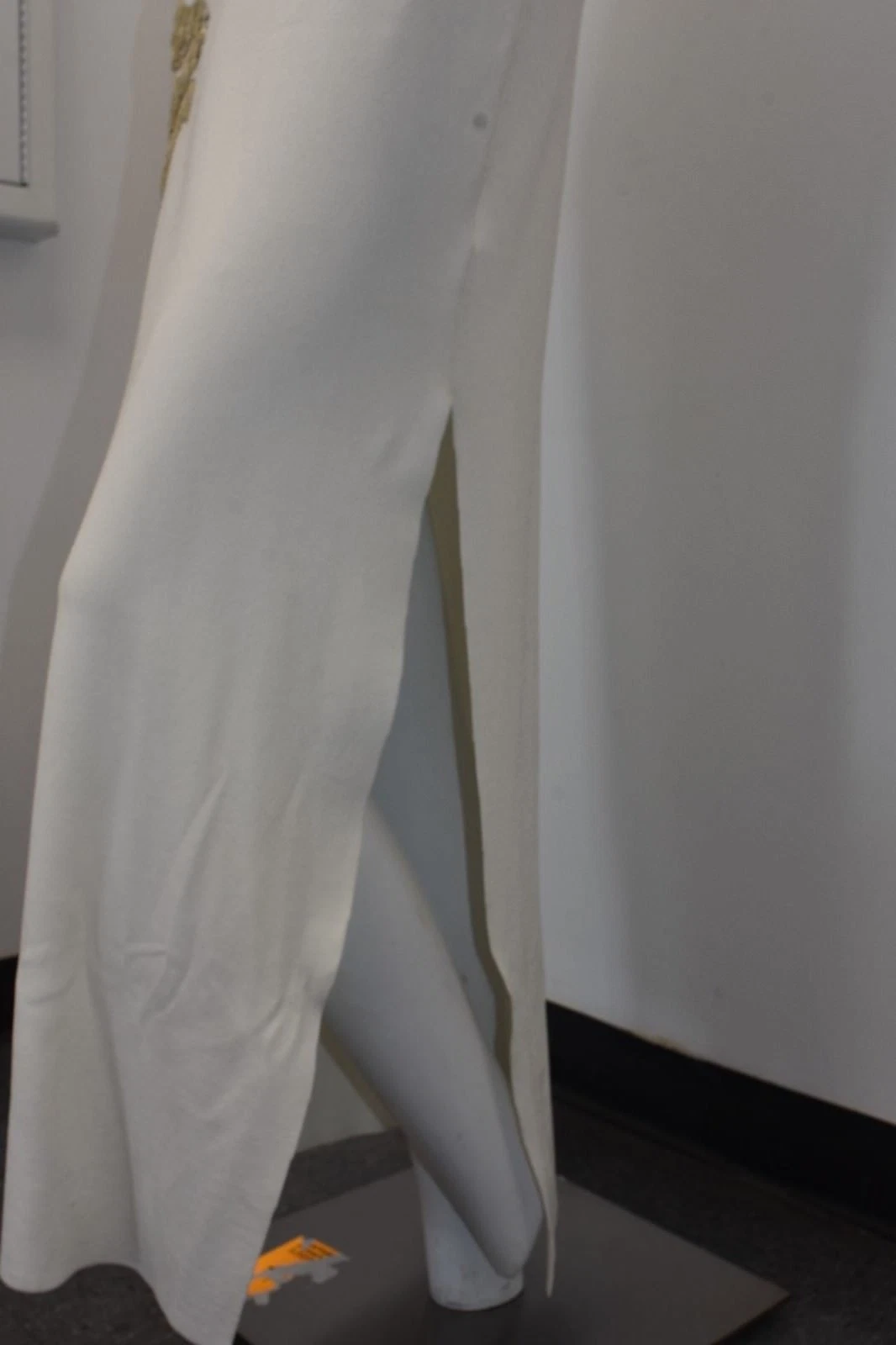 OFF WHITE Abito $2095 NUOVO ESCADA DINAR Maxi Off Bianco Viscosa ORO Perline S