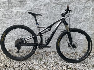 specialized stump hopper