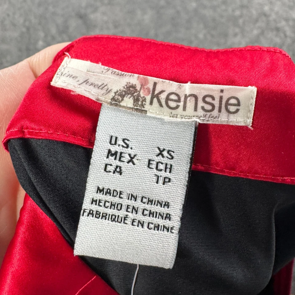 Camiseta sin mangas Kensie para mujer XS negra roja Babydoll Y2K de colección satinada 100 % seda NUEVA $78 Foto 3 de 4