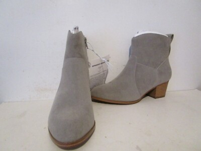 Amazon Essentials Womens Western Side Zip Ankle Booties Light Gray Size 8