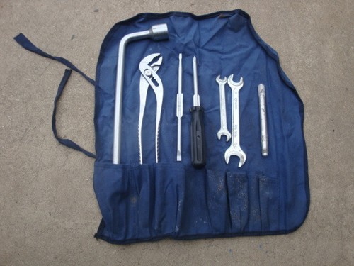 Mercedes C E SL S Class Emergency Tool Kit Set