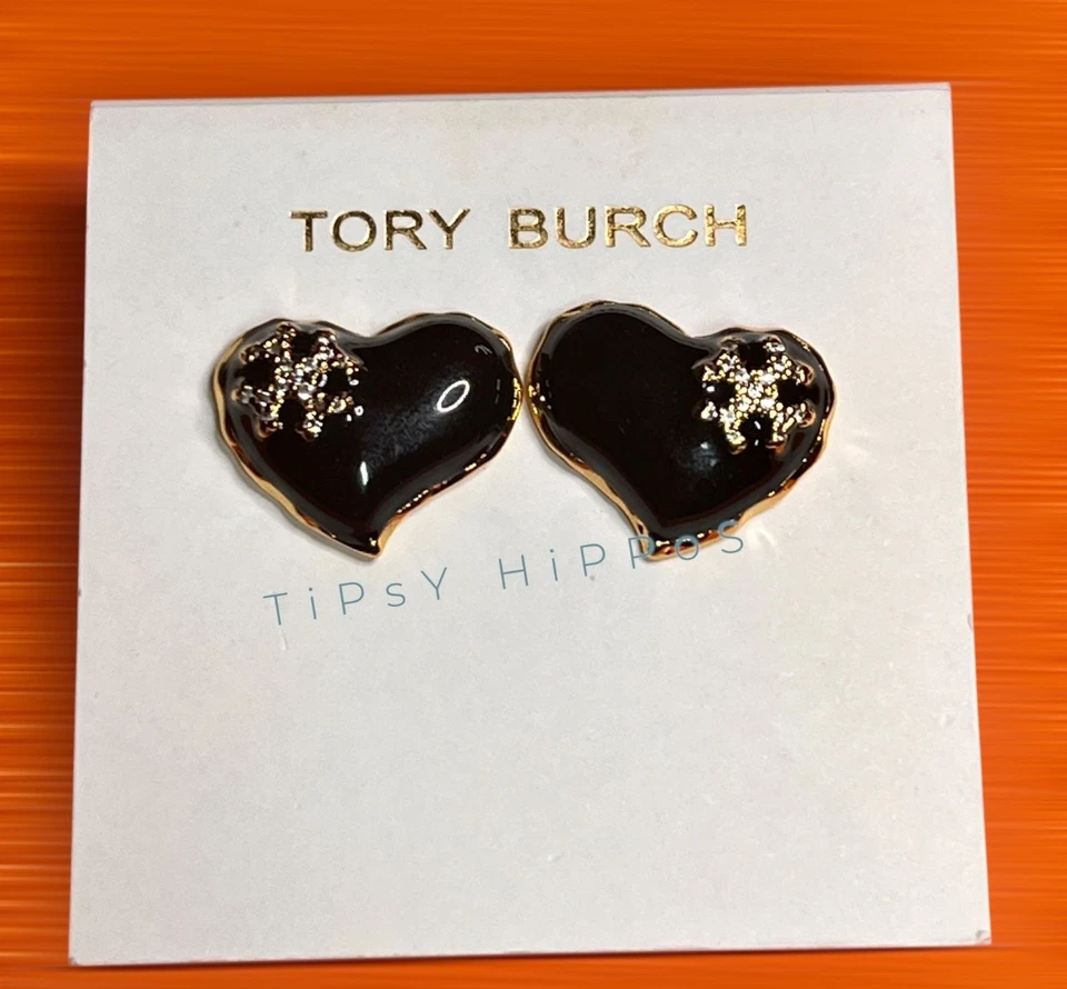 Hermosos pendientes Tory Burch en forma de corazón dorado y negro Foto 4 de 4