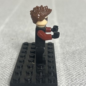 Lego Marvel Minifigure Hawkeye Age Of Ultron 76030 76042 Black And Dark Red Suit