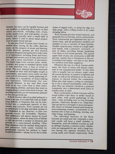 TSR AD&D 2nd EDITION COMPLETE BOOK OF GNOMES AND HALFLINGS 1st PRINTING - Picture 3 of 6