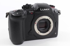Produktbild - Panasonic Lumix DC-GH5S Body schwarz, sehr guter Zustand, 600 Auslösungen