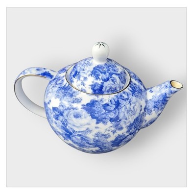 Maxwell & Williams  ''Antique Blue''  teapot  blue floral