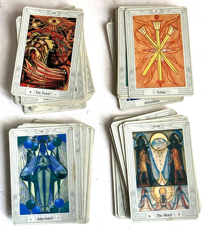 Vintg Professional Dealer Set of 80 Tarot Cards with Designer Geoffrey Beene Bag
