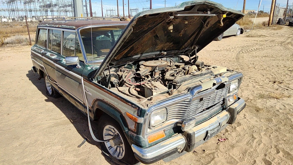 Jeep Grand Wagoneer 1984-1991 cárter de aceite del motor con buen tapón de drenaje OEM 5,9 L Foto 2 de 4