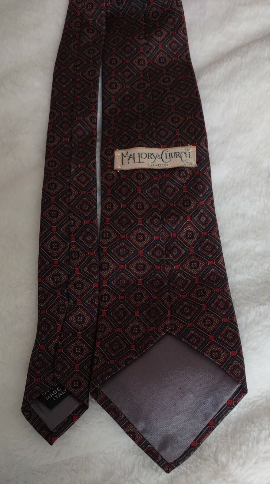 VTG Mallory & Church All Silk Men's Tie gray, red Gem