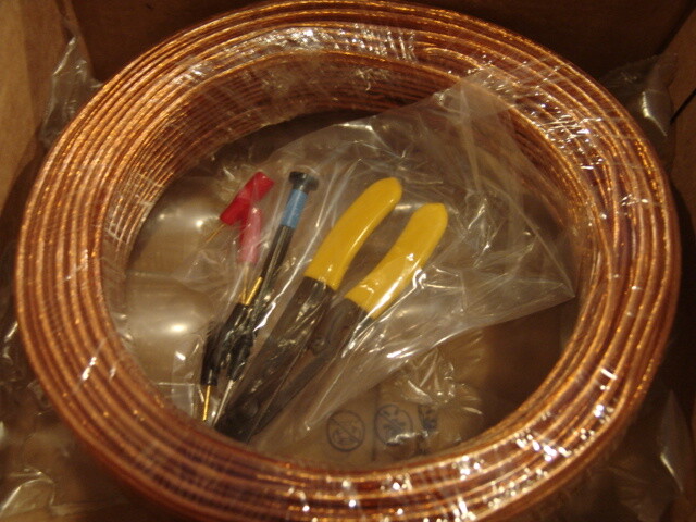 100 ft 16-gauge speaker cable with installation kit