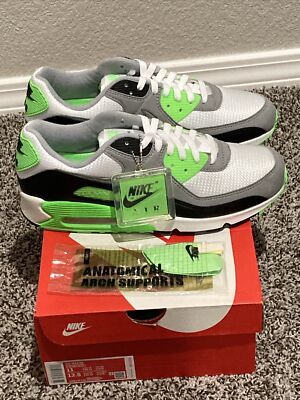 Nike Air Max 90 “New York Jets” Size 11 White/Sport Green/Black Shoes Sneakers Nike Air Max 90 New York Jets NY Sport Green White Black  main image 4