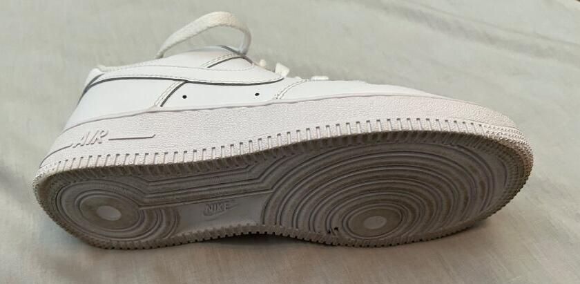 NIKE AIR FORCE 1 ホワイト 楽天市場】ナイキ エアフォース1 白（靴）の通販