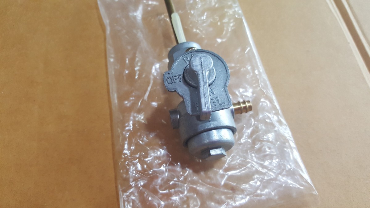 Llave De Purga De Válvula De Combustible Para Yamaha LS3 YL2 L2 DT125