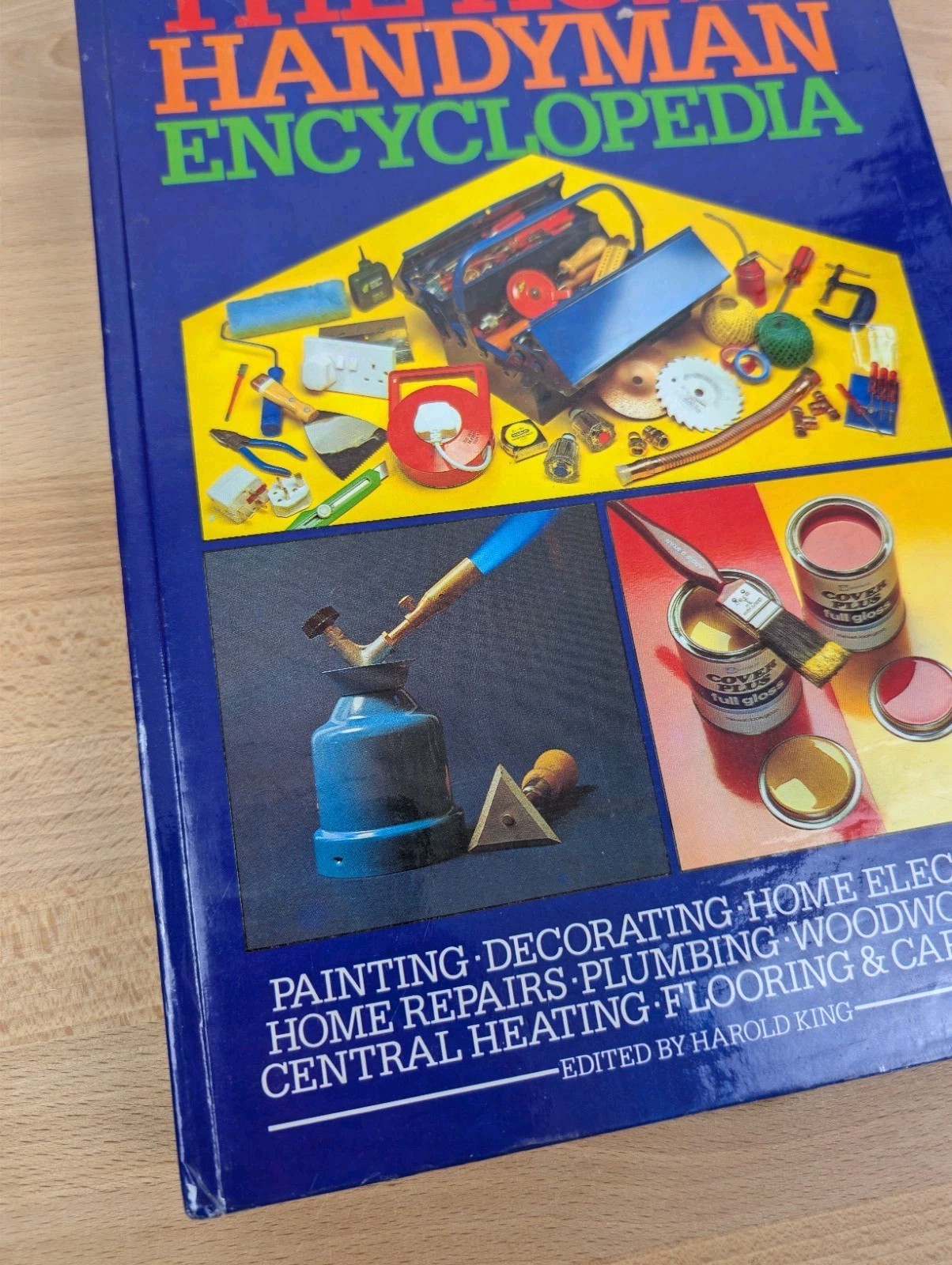 The Home Handyman Encyclopedia Hardback Vintage Full Colour. DN5009 image 3