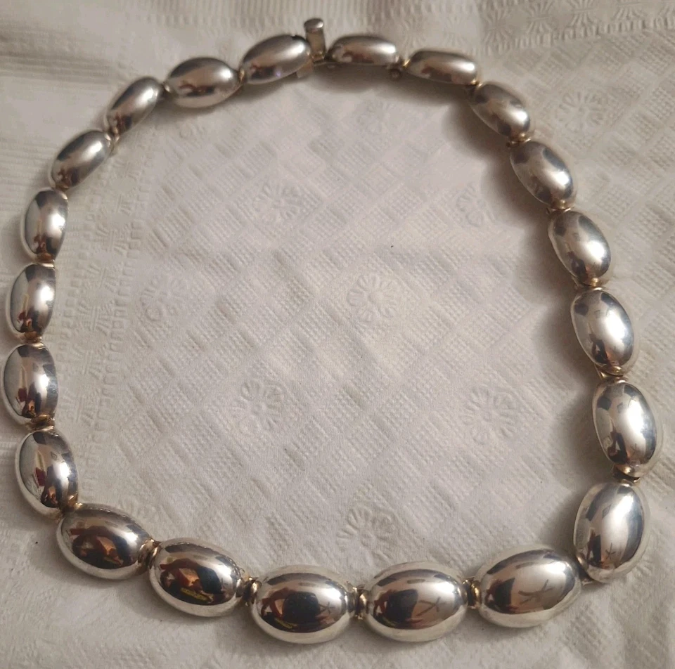 Collar Taxco grande vintage de plata esterlina con cuello de frijol macizo firmado 17" Foto 4 de 4
