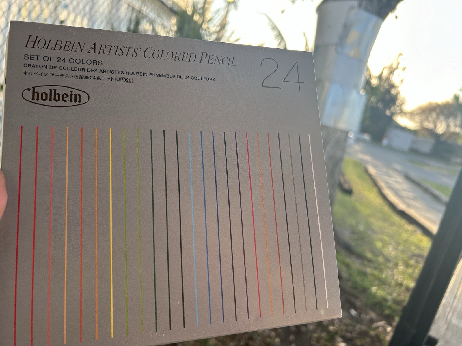 Holbein 24 Artist Grade Colored Pencils Set for Professional Artwork-image