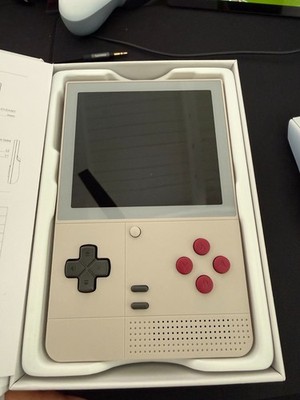 Retroid Pocket Classic Retro Handheld Game Console, 3.92'' OLED Retro 128GB