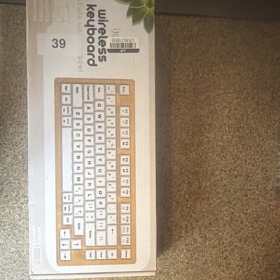 iJoy Wireless Keyboard White Wood QWERTY Battery Powered Standard English