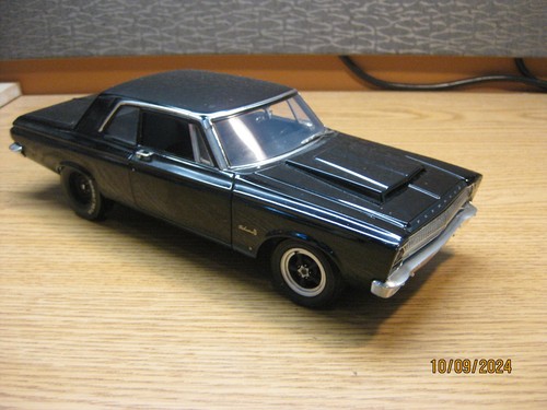 1/18 SCALE 1965 PLYMOUTH BELVEDERE , IN BLACK BY HIGHWAY 61 / DCP , NO BOX - Picture 3 of 21