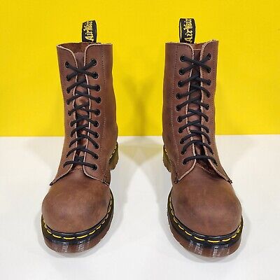 💥Dr. Martens Doc England MIE Rare 90's Vintage Crazy Horse 💥Dr. Martens Doc England MIE Rare 90's Vintage Crazy Horse