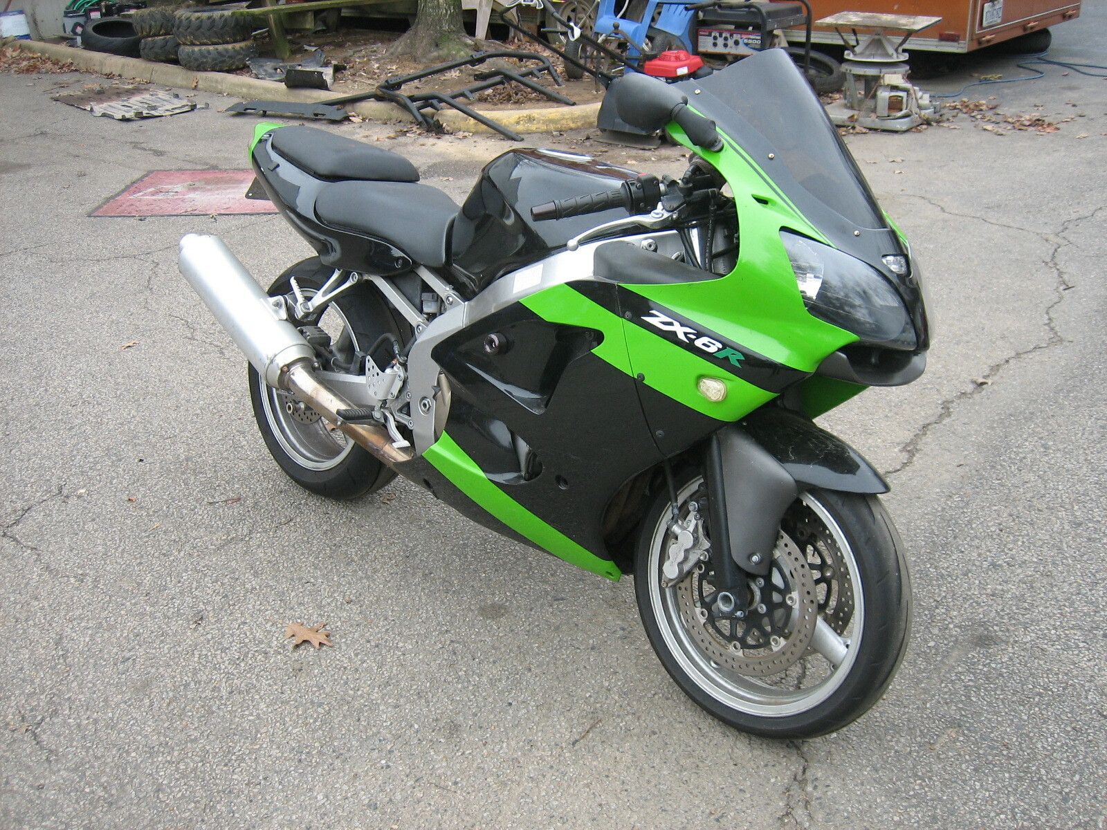 2007 Kawasaki Ninja  2007 KAWASAKI ZZR600