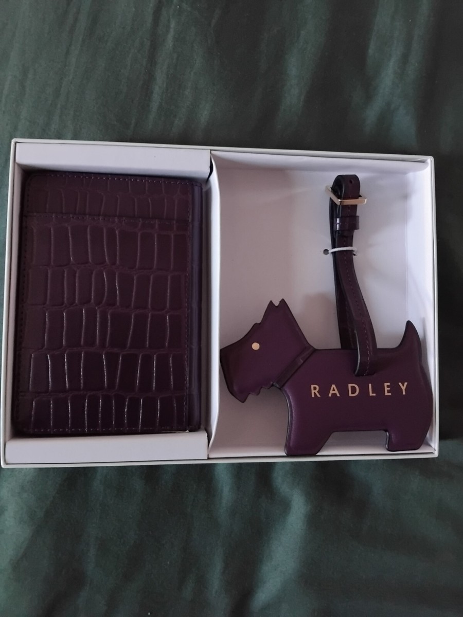 RADLEY GIFT SET Purple PASSPORT HOLDER AND LUGGAGE TAG NEW &Box