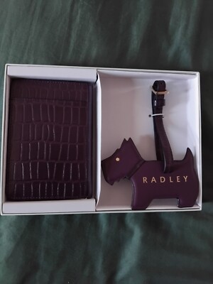 RADLEY GIFT SET Purple PASSPORT HOLDER AND LUGGAGE