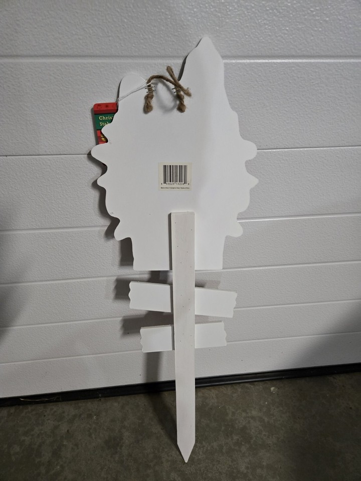 Peanuts Snoopy Christmas Wishes Lights on Doghouse 28" Yard Art Stake